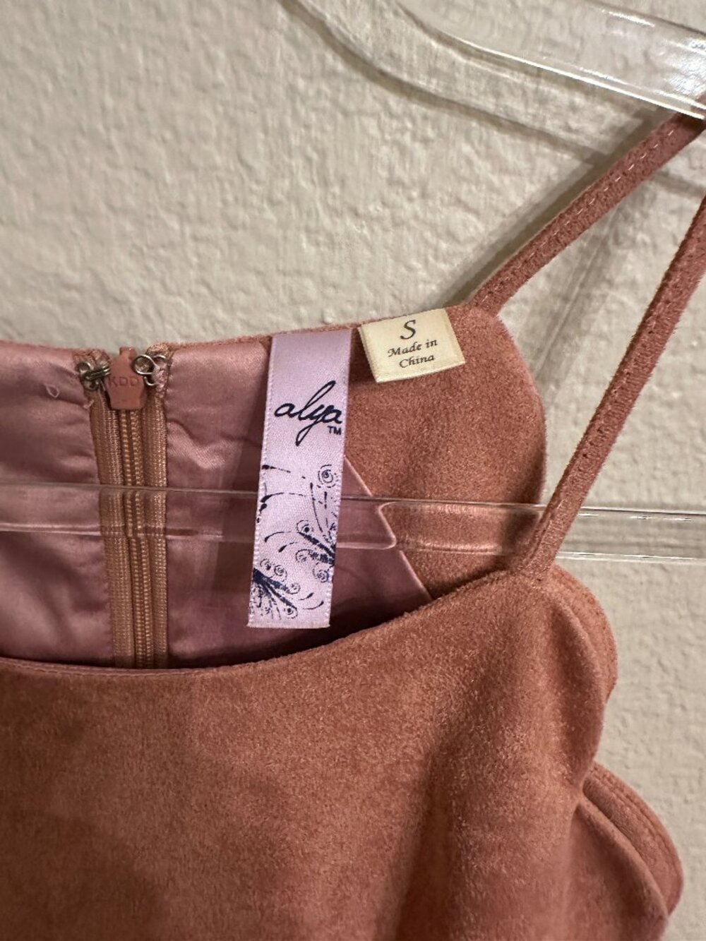 Alya Blush Pink Suede Scalloped Dress - Picture 3 of 4
